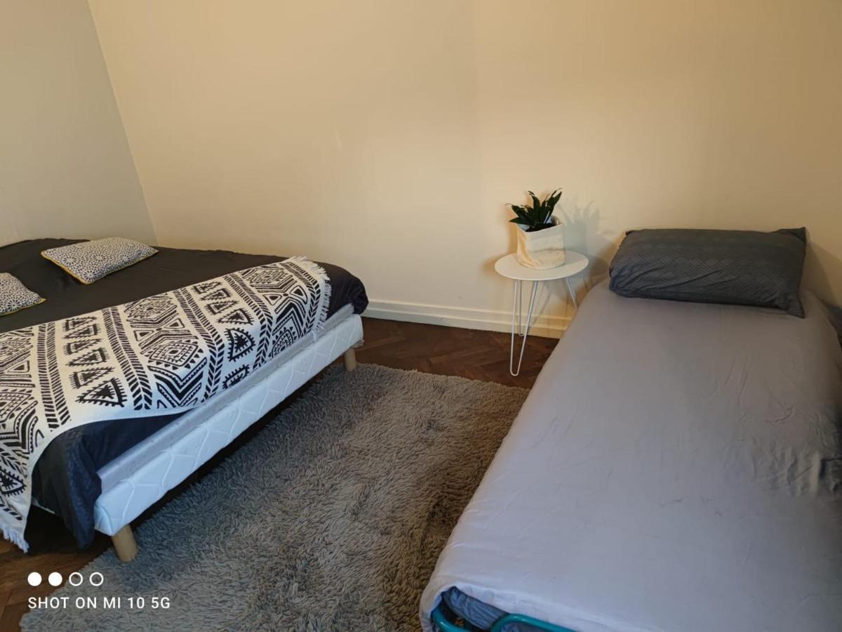 Appartement Tres Bien Place Chateauroux Exterior photo