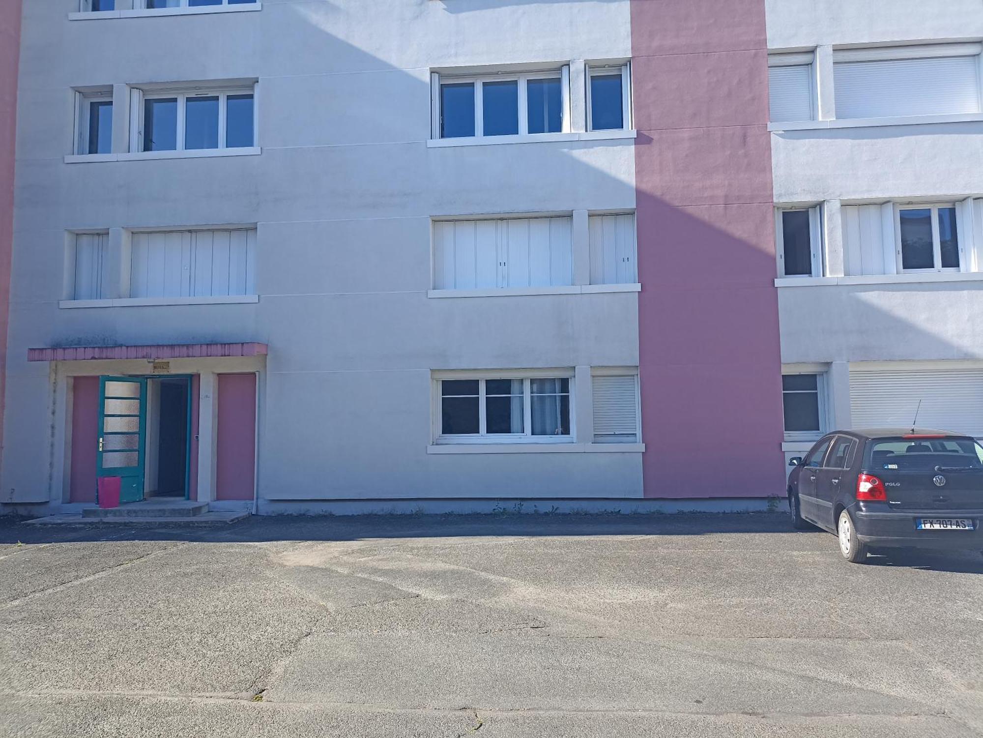 Appartement Tres Bien Place Chateauroux Exterior photo